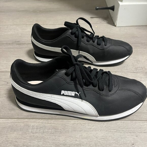 Puma Men's Black and White Sneakers - Picture 1 of 9